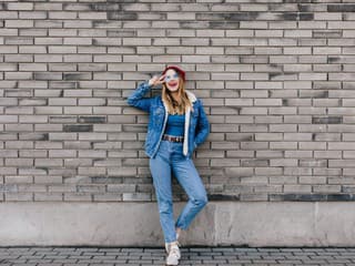 20 faktov o džínsoch, ktoré možno nepoznáš: Ako sa z pracovných nohavíc stal módny fenomén?
