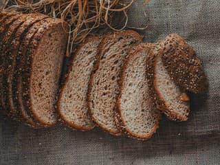 Majú recept na dlhovekosť: 8 potravín, ktoré nechýbajú v jedálničku storočných