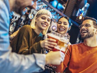 KVÍZ plný faktov o alkohole: Ak si vodič, odpoveď číslo 4 musíš vysypať z rukáva