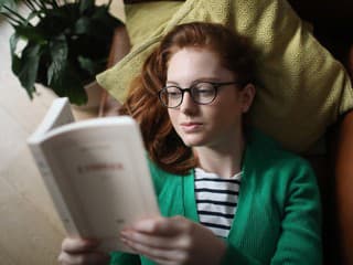 Dnes máš perfektnú výhovorku otvoriť knihu: Read a Book Day patrí všetkým milovníkom čítania