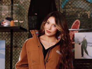 Američania sypú hejty, ale svet ju miluje: Spoznaj Eileen Gu – nový idol mladej generácie