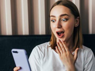 Návrat k oldschool estetike, ale aj bizarné kúsky: Známa značka prišla s nečakanou kolekciou