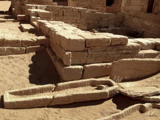 V Egypte našli hrobku s vlastnou pyramídou: Po stáročiach odkryli svet troch starovekých kultúr