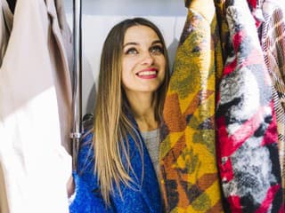 Obleč sa do farieb sezóny: Tieto odtiene a kombinácie skúša málokto – pomáhajú vyniknúť