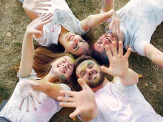 Si hlavnou postavou vlastného života? Mladí si budujú sebavedomie inak než ich rodičia