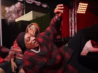 Takto vyzerajú Vianoce so Snoop Doggom: Pozri si vianočný klip od Death Row Records