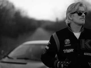 Zomrel Kavinsky, autor kultového hitu Nightcall. Francúzsky producent mal 50 rokov