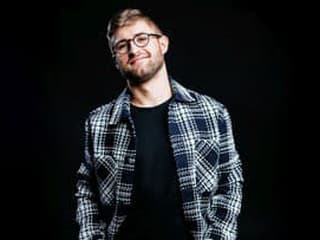 Michal Horák: Keby ma v štrnástich vypískali, asi by som sa na hudbu vykašľal
