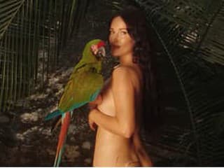 Kacey Musgraves pozýva do Mexika plného vášne. Fanúšikovský hit Mexico Honey dostal zmyselný filmový videoklip