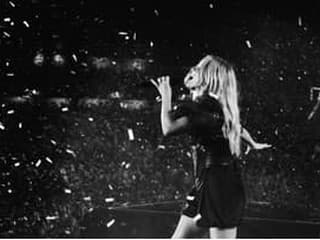 Ellie Goulding konečne vystúpi na Colours of Ostrava a prinesie aj nový album