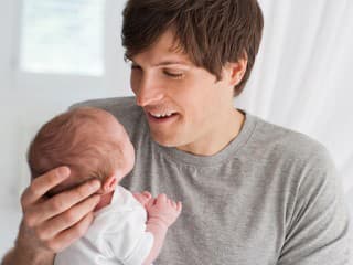 Bude z vás otecko? Takéto sú práva mužov pri narodení dieťaťa!
