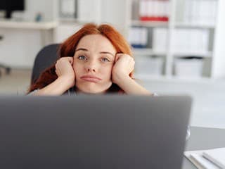 Čo je to boreout alebo vyhorenie z nudy?