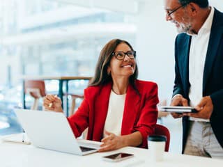 Tieto pracovné ponuky vám môžu priniesť 2 500 až do 3600 eur mesačne