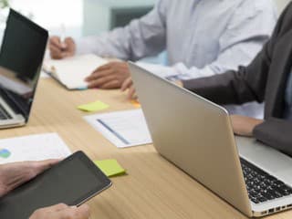 5 aplikácií, ktoré vám v roku 2026 zmenia pracovný deň: Odložte multitasking, nastúpila AI