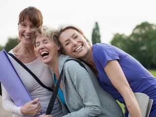 Peniaze ani úspech vám radosť nezaručia: 75-ročná štúdia z Harvardu odhalila skutočný recept na šťastie