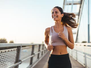 Prečo by ste mali prestať dávať prácu na prvé miesto: Šokujúca pravda o vašom zdraví a šťastí