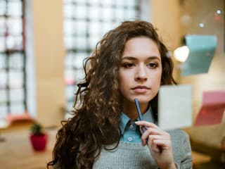 Prečo novoročné predsavzatia nefungujú? Takto v roku 2026 uspejete v pracovnej oblasti