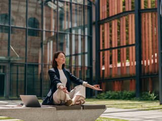 Neuveríte, čo dnes chceme viac než vyšší plat. Oddych sa stal novou menou úspechu