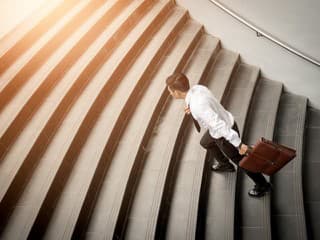 Tajomstvá úspešných: Ako spravovať peniaze a kariéru súčasne