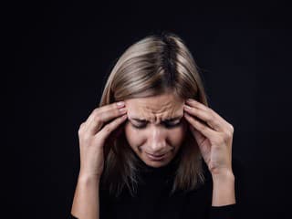 Cítite sa v práci neustále podceňovaní? Možno ste obeťou gaslightingu