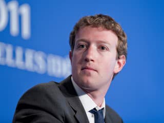 Zuckerberg chcel nahradiť časť zamestnancov umelou inteligenciou. Plán narazil na problémy!