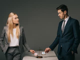 Koniec platového tajomstva: Kedy vám firma musí priznať, koľko zarábajú ostatní?