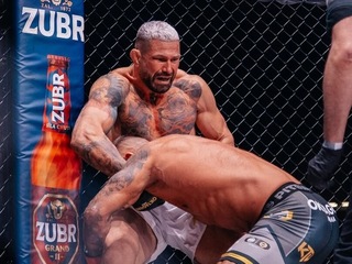 Karlos Vémola konečne prezradil, koľko zarobil za prvý zápas s Attilom Véghom: Táto čiastka vás prekvapí!