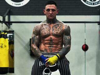 Silný moment na bizarnom turnaji: Výhra má smerovať k rodine Gábora Borárosa!