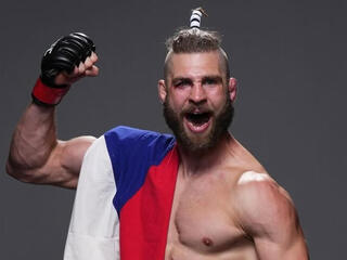 VIDEO Jiří Procházka ukázal brutálnu silu: V gyme zdvihol viac ako 250 kilogramov!