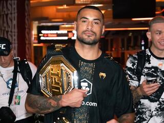 Tak toto nečakal asi nikto: Nový šampión UFC prišiel o titul len pár dní po výhre!