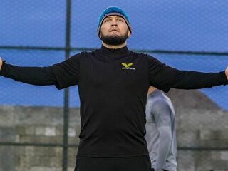 Khabib vyvolal na finále Ligy majstrov veľký rozruch: Znak rešpektu alebo faux pas?