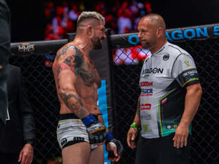 Šokujúci návrat z dôchodku! Známy tréner Attilu Végha má oznámený MMA zápas