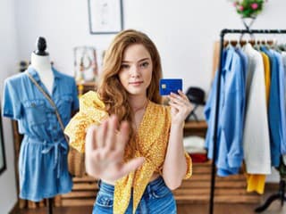 Trend na sociálnych sieťach nabáda nič nekupovať, no nie je to úplná pravda. Čo je hnutie No Buy a prečo má zmysel?