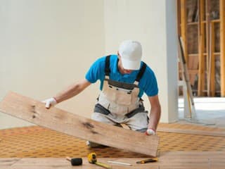 Čo je nivelizácia a dilatácia a prečo treba krytinu aklimatizovať? Toto musíte poznať, kým začnete klásť podlahu