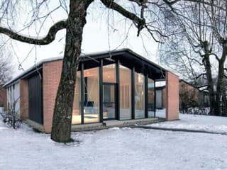 To najlepšie mal už za sebou a ešte aj obsahoval azbest. Na pohľad nenápadné bývanie by dnes splnilo aj vysoké štandardy