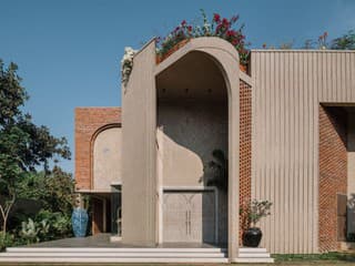 Je luxusný, ale mohol by ísť mnohým príkladom! Dal prácu 200 remeselníkom a uctil si dedičstvo, tradície a ľudskú prácu