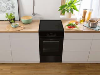 Klasický plyn či moderná indukcia? Preskúmali sme 4 cenovo dostupné sporáky pre bežné domácnosti