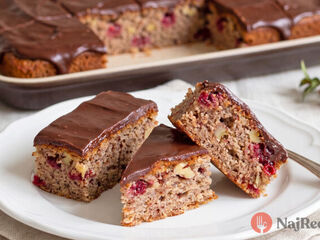 Koláč z jednej misky alebo ako ho u nás doma voláme - raketový koláč.