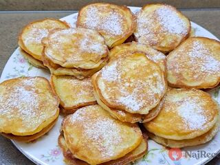 Jablkové lievance, ktoré voňajú ako detstvo. Takto budú nadýchané aj bez droždia.