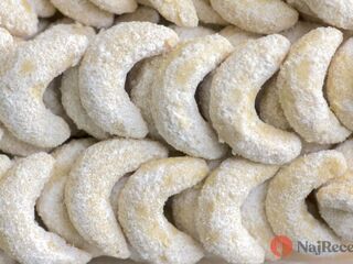 Ako vykrajovať vanilkové rožky, aby boli rovnaké? Vyskúšajte tieto overené triky.