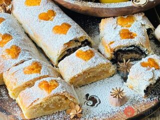 Krehká štrúdľa len z 3 surovín. Netrhá sa a je extra vláčna.