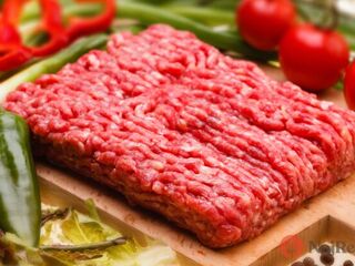 Mali by ste umývať mleté mäso? Odborníci na hygienu majú úplne jasnú odpoveď.