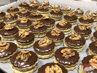 Ischelské tortičky s orechovou plnkou