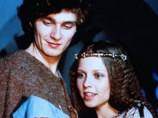 Herci z rozprávky Plavčík a Vratko KEDYSI a DNES: Skrúcaný ako mladé ucho a... Takto vyzerá princezná Julienka!