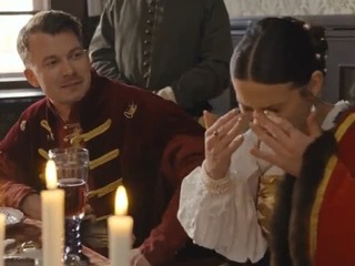 Nič pre slabé žalúdky! V šou STVR konzumovali konečník a vemeno