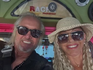 Carmen Geiss (60) šokuje vzhľadom: Nový účes a... V bikinách má stále TELO AKO BOHYŇA!