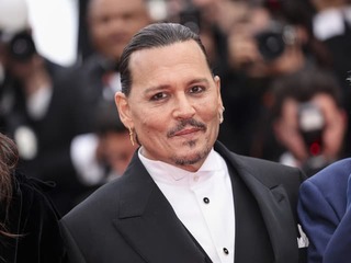 Johnny Depp zavítal na Comic-Con: Svojim vzhľadom všetkých totálne šokoval!