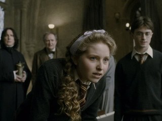 Hviezda Harryho Pottera šokuje: Nechá si urobiť NOVÉ PRSIA... O veľkosti rozhodnú fanúšikovia!