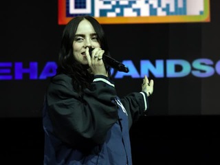 Nový hudobný film od Jamesa Camerona a Billie Eilish ponúkne jedinečný 3D zážitok: Akoby ste boli priamo so speváčkou na pódiu!