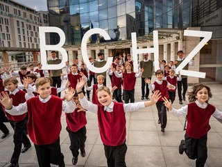 UNIKÁTNY PROJEKT famózneho zboru: Kultúru prinášajú do škôl po celom Slovensku!